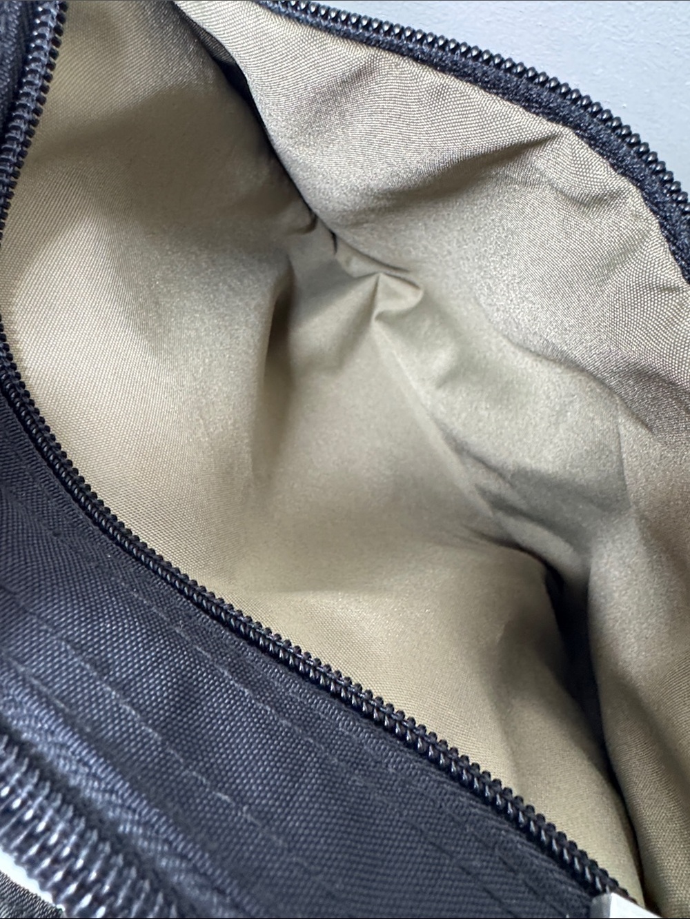 Baggalini black nylon crossbody bag with matching integrated mini bag/wallet. - Picture 9 of 16